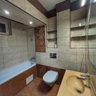 Rental of a comfortable 2-room apartment, 55 m², Constanța, Romania